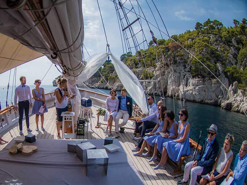 Mariage dans les calanques